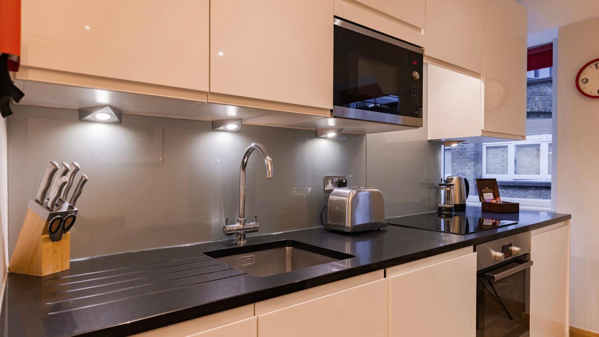 Barbican Serviced Apartments By Lovelystay Londres Exterior foto